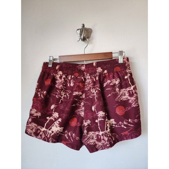ASOS burgundy red japanese-esque crane print board shorts M - Picture 3 of 5